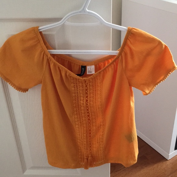 Top - Picture 1 of 1